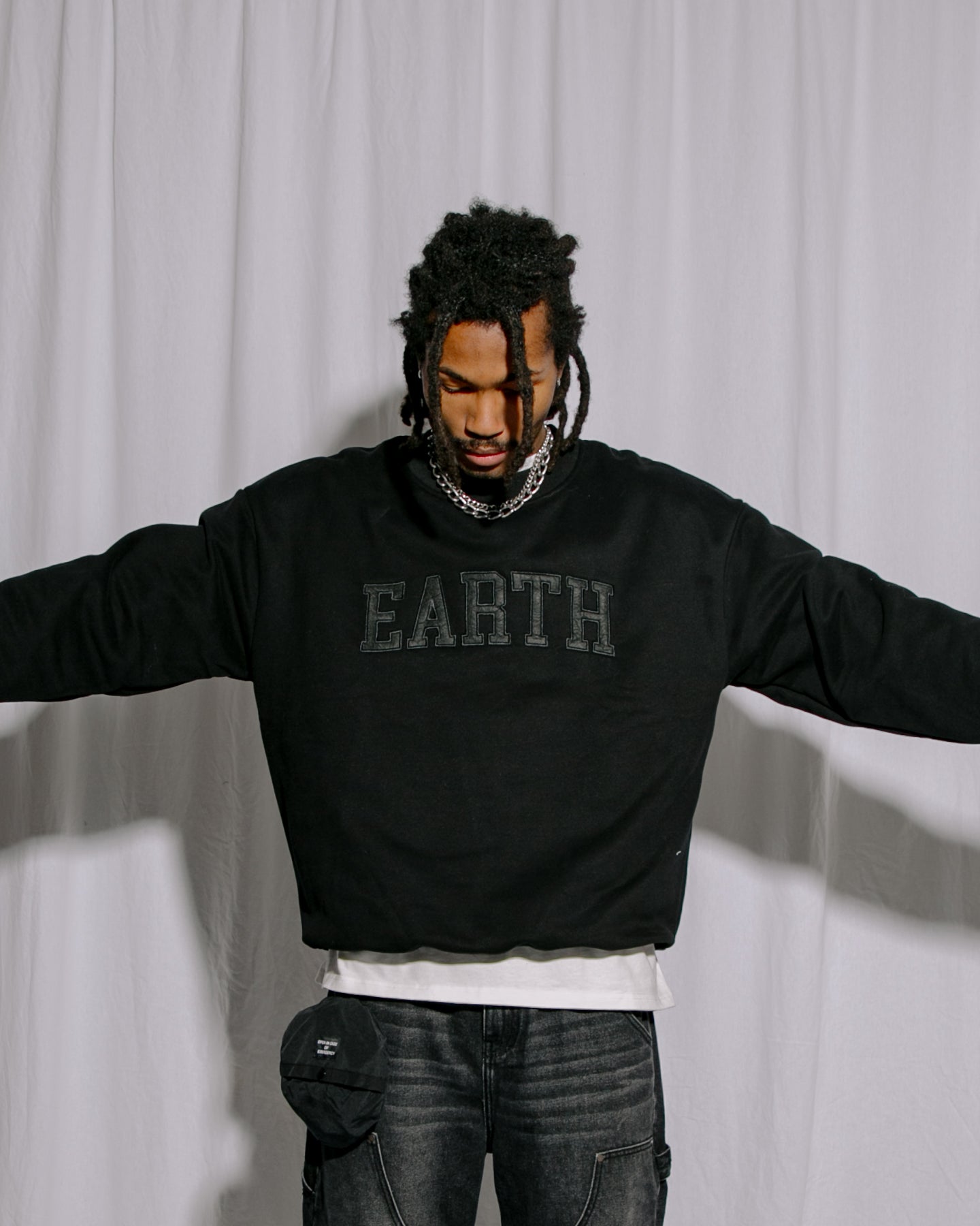 "Earth" Sports Oversized Crew