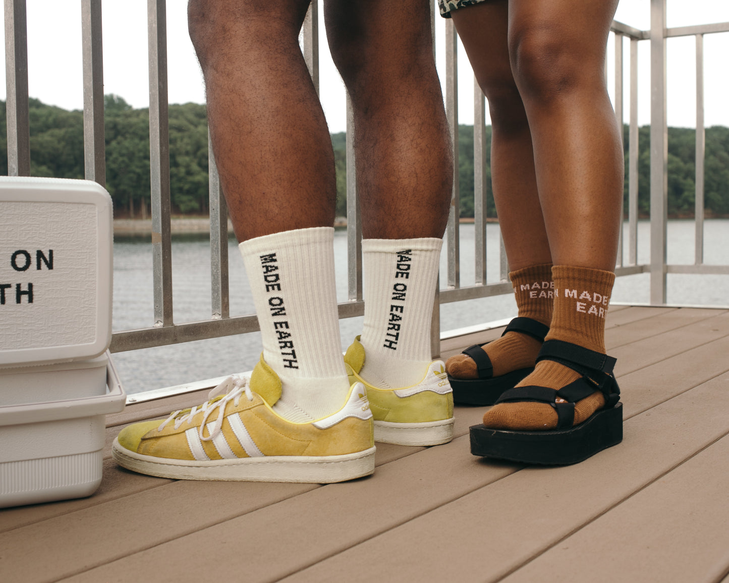 Quarter Crew Socks - Brown/Pink